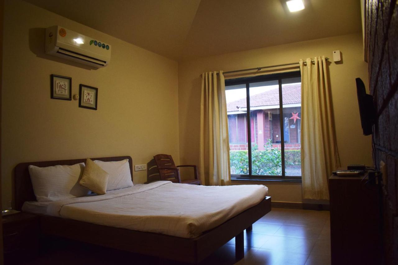Regenta Resort Mango Village Guhagar Kudān Eksteriør billede