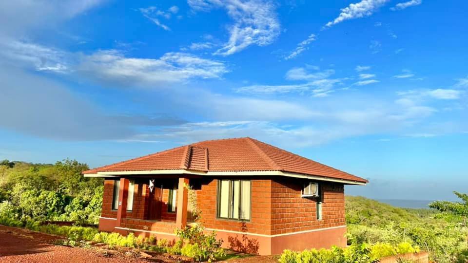 Regenta Resort Mango Village Guhagar Kudān Eksteriør billede